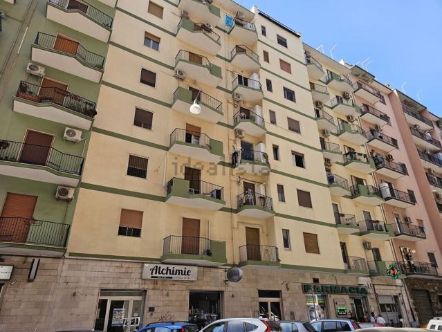 Appartamento in affitto di 90 m² in Via Generale Giuseppe Messina, 26