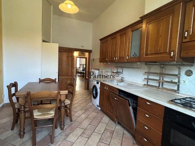 Appartamento in affitto di 90 m² in Via Gherardo Caponsacchi