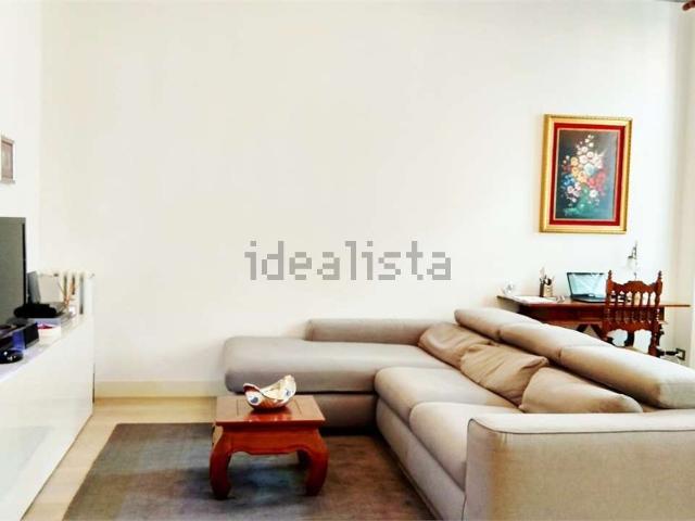 Appartamento in affitto di 90 m² in Via Lecco