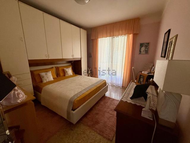 Appartamento in affitto di 90 m² in Via Ludovico Isnardi