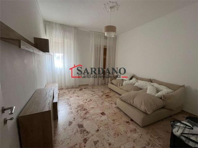 Appartamento in affitto di 90 m² in Via Magenta, 8