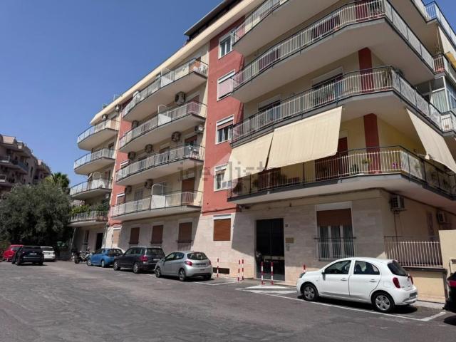 Appartamento in affitto di 90 m² in Via Novara, 30
