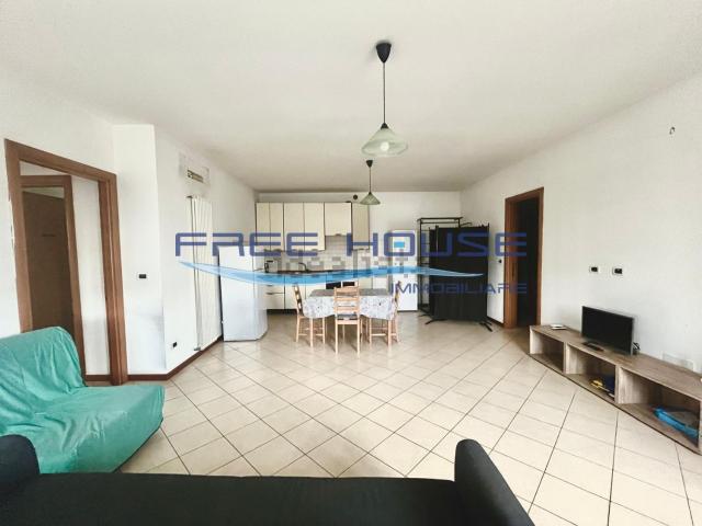 Appartamento in affitto di 90 m² in Via Nuova, 29