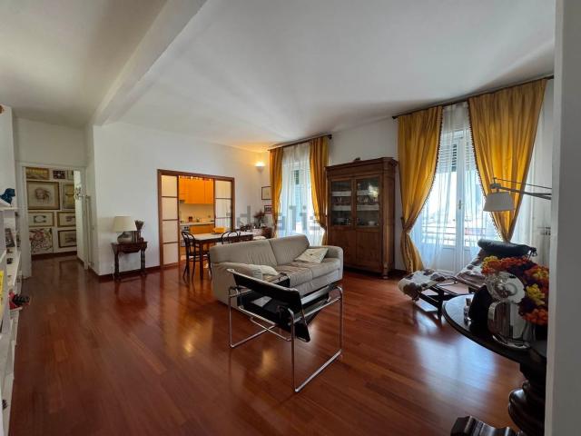 Appartamento in affitto di 90 m² in Via O.Petriccioli, 22