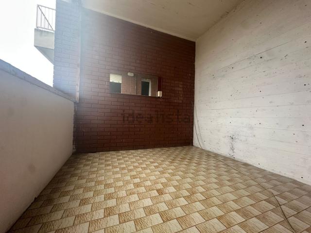 Appartamento in affitto di 90 m² in Via Papa Giovanni XXIII