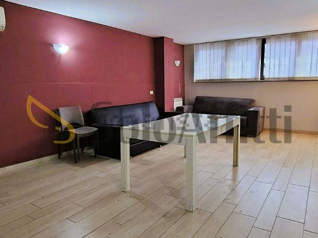 Appartamento in affitto di 90 m² in Via Provinciale, 287