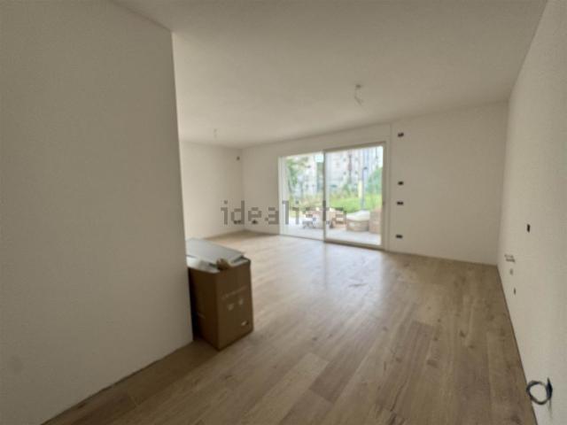 Appartamento in affitto di 90 m² in Via Roma