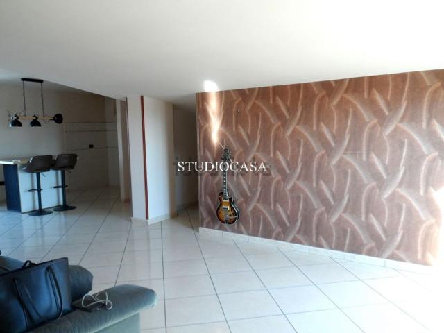 Appartamento in affitto di 90 m² in Via Roma