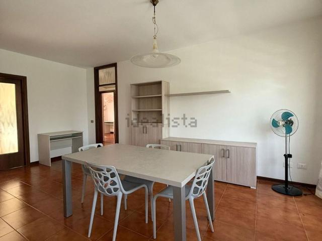 Appartamento in affitto di 90 m² in Via Romea