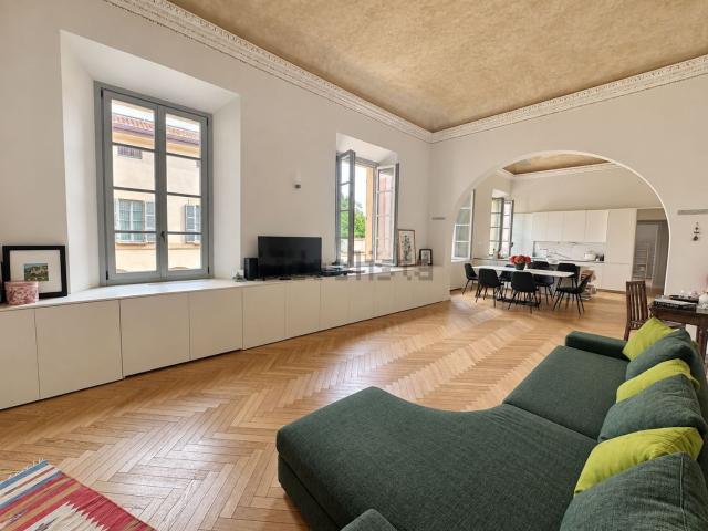 Appartamento in affitto di 120 m² in Via San Giovanni, 38