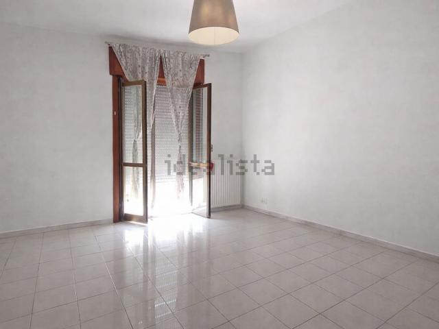 Appartamento in affitto di 90 m² in Via Sandomenico