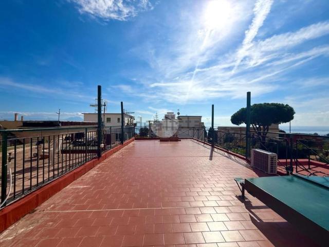 Appartamento in affitto di 90 m² in Via Posillipo, 66