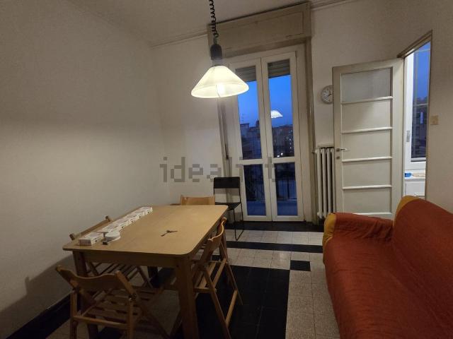 Appartamento in affitto di 90 m² in Viale Corsica, 91