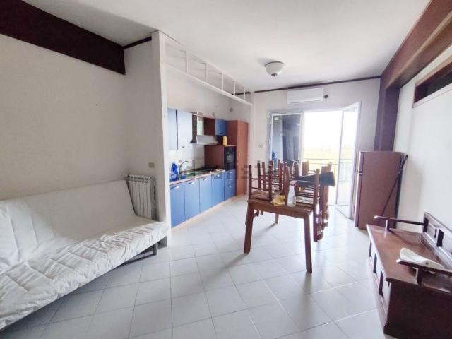Appartamento in affitto di 90 m² in Viale del Mare