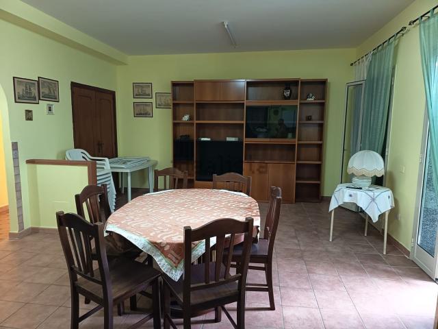 Appartamento in affitto di 90 m² in Viale Ionio