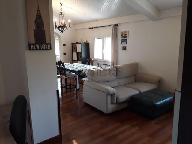 Appartamento in affitto di 90 m²