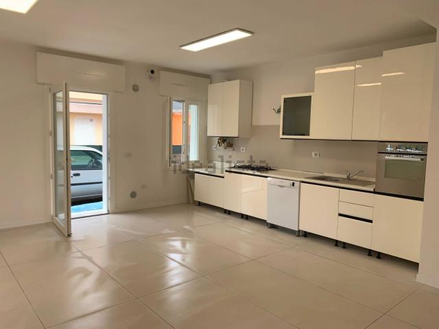 Appartamento in affitto di 90 m²