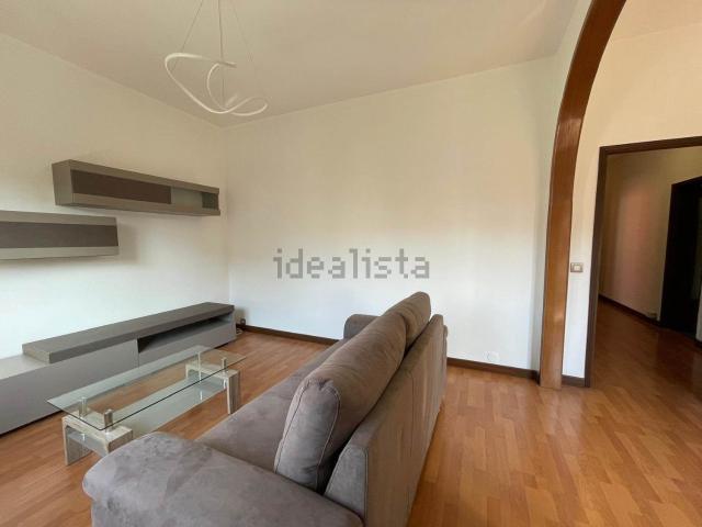 Appartamento in affitto di 90 m²
