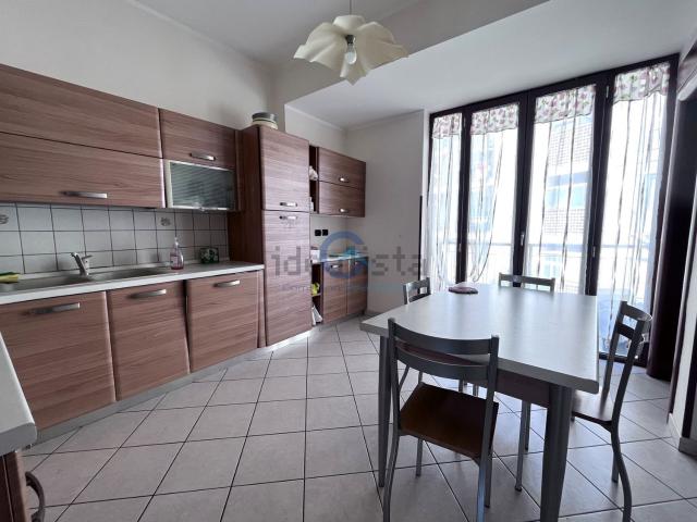 Appartamento in affitto di 90 m²