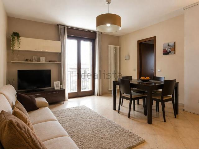 Appartamento in affitto di 90 m²