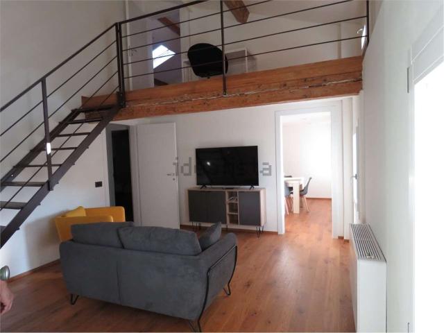 Appartamento in affitto di 90 m²