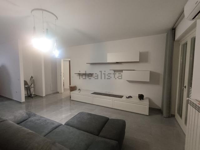 Appartamento in affitto di 90 m²