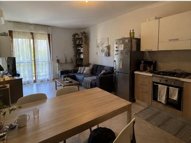 Appartamento in affitto di 91 m² in Strada Langhirano