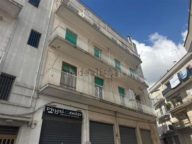 Appartamento in affitto di 91 m² in Via Dottor G. Camassa