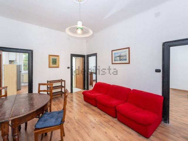 Appartamento in affitto di 91 m² in Via Fereggiano, 39