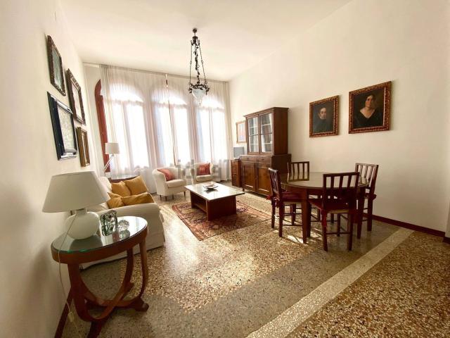 Appartamento in affitto di 91 m²