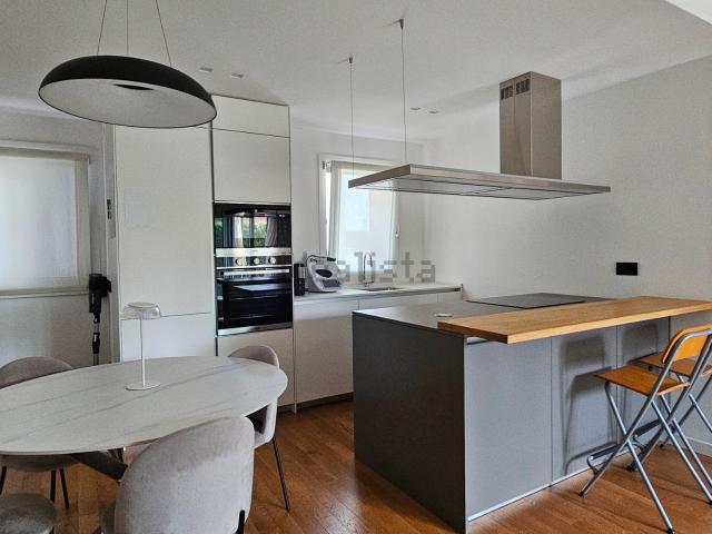 Appartamento in affitto di 91 m²