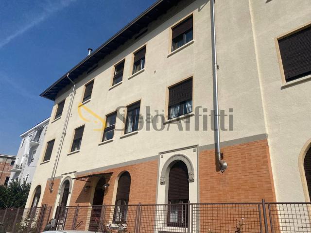 Appartamento in affitto di 92 m² in Strada Privata Stangalini, 8