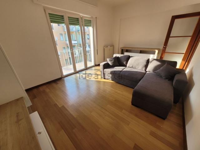 Appartamento in affitto di 92 m² in Via Vittorio Veneto