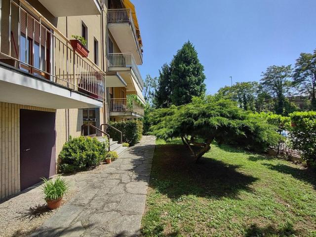 Appartamento in affitto di 92 m² in Via Lardirago, 1