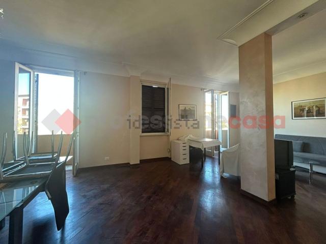 Appartamento in affitto di 92 m² in Viale Angelico, 279