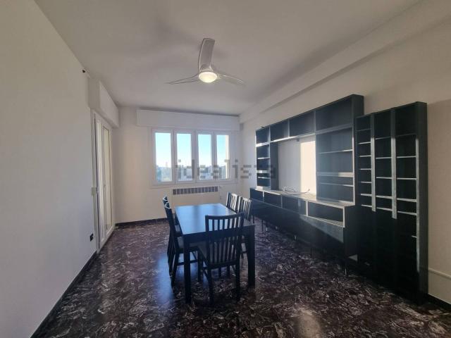 Appartamento in affitto di 97 m² in Via della Bastia