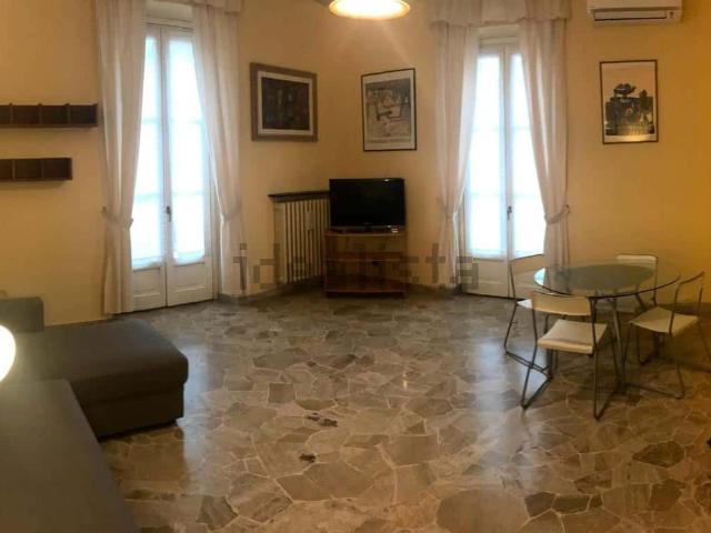 Appartamento in affitto di 97 m² in Via Lecco, 16