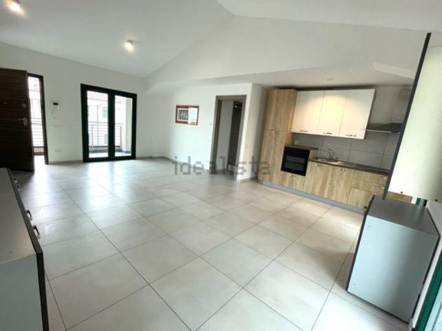 Appartamento in affitto di 94 m² in Corso marconi, 24
