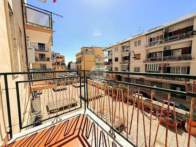 Appartamento in affitto di 94 m² in Via Alessandro Manzoni, 116