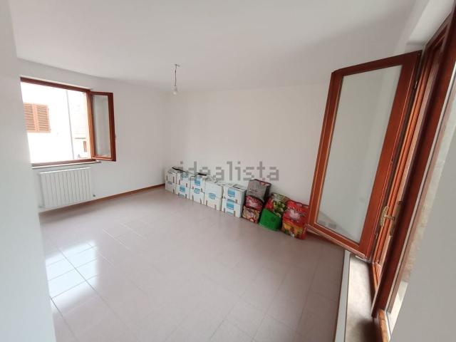 Appartamento in affitto di 94 m² in Via Gioacchino Pizzi