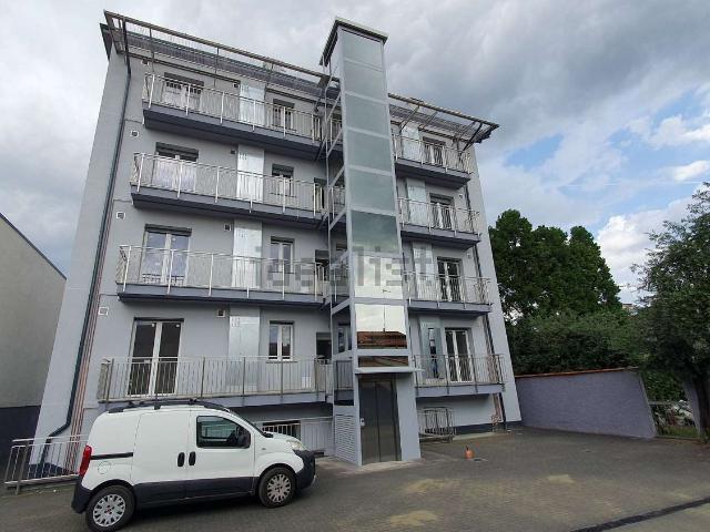 Appartamento in affitto di 94 m² in Via Giuseppe Verdi, 13