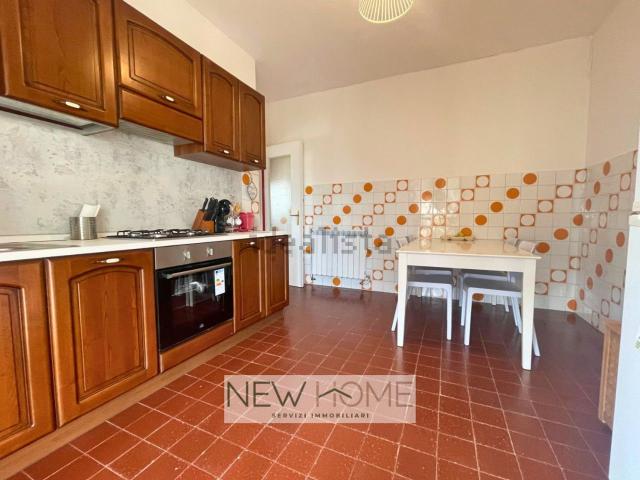 Appartamento in affitto di 94 m² in Via Leonardo Da Vinci, 2