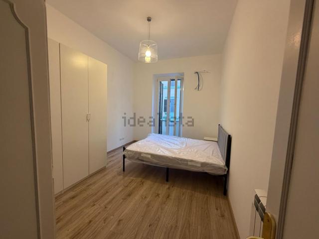 Appartamento in affitto di 94 m² in Via Muzio Attendolo