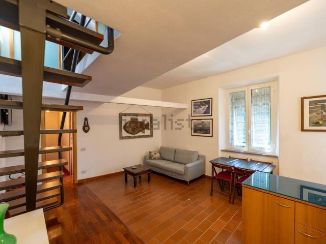 Appartamento in affitto di 95 m² in Piazza Roma, 24