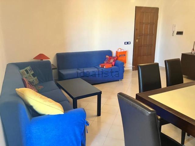 Appartamento in affitto di 95 m² in Via Teano