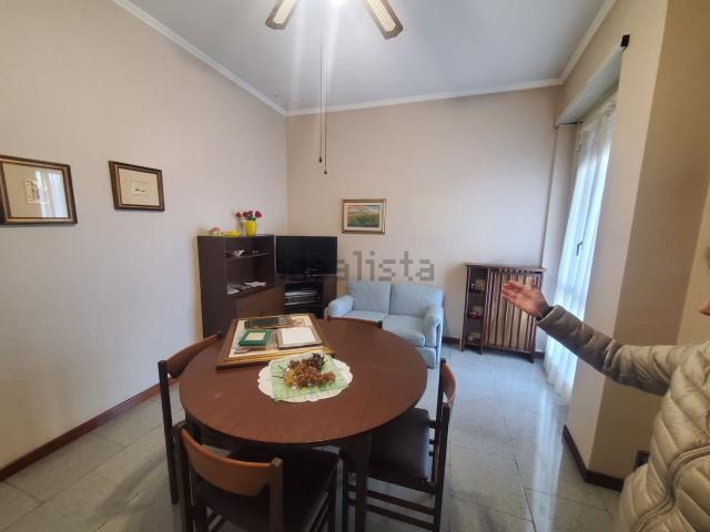 Appartamento in affitto di 95 m² in Via Ugo Betti