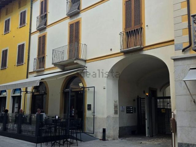 Appartamento in affitto di 95 m² in Via XX Settembre, 17