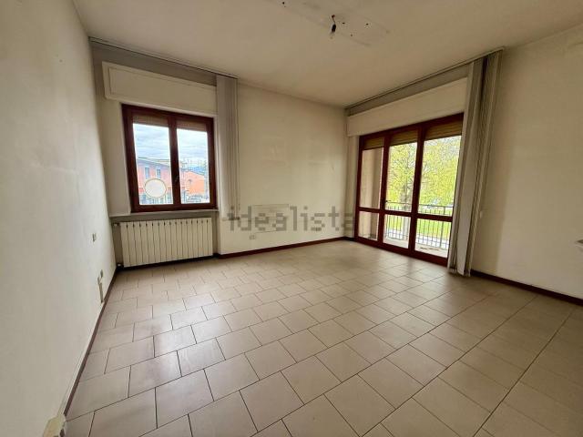 Appartamento in affitto di 95 m² in Via Alfredo Catalani