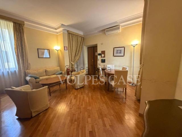 Appartamento in affitto di 95 m² in Via Appia Nuova