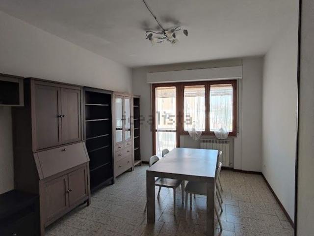 Appartamento in affitto di 95 m² in Via Aretina